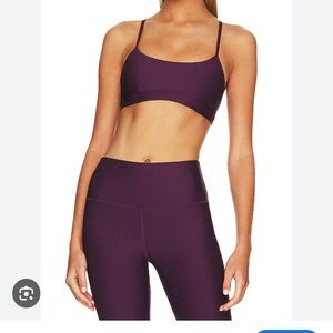 ALO yoga purple 2 piece set! Small/Medium so cute 💜 💜workout in style 💜💜